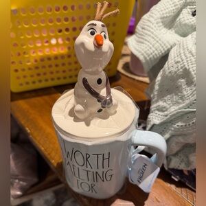 Rae Dunn Frozen Olaf Mug with Lid